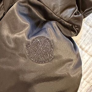 Girls Unisex Moncler Black Hooded Puffer Coat size 10 longer style